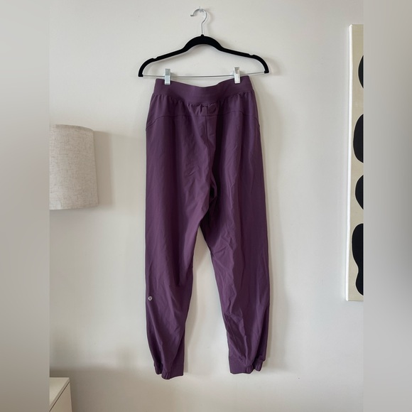 Worn ONCE - Lululemon Dance Studio Jogger - Purple - Size US 8 - Picture 4 of 4